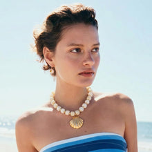 Load image into Gallery viewer, Colorful Beaded Shell Necklace Gold Seashell Pendant – alternate view