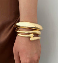 将图片加载到图库查看器，25 Pcs Gold Rings &amp; 3 Pcs Gold Bangles