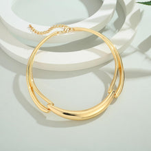 Load image into Gallery viewer, Gold Hammer Collar Curved Bar Collar Necklaces For Women – view 4