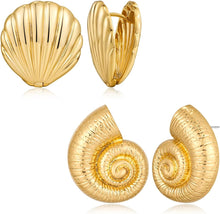 Load image into Gallery viewer, Gold Shell Earrings