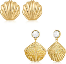 Load image into Gallery viewer, Gold Seashell Stud Earring