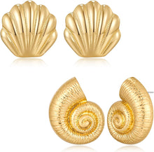将图片加载到图库查看器，Gold Seashell Stud Earrings