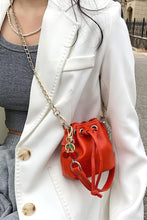 将图片加载到图库查看器，Cherry Keychain For Women
