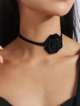 Load image into Gallery viewer, Rose Flower Necklaces For Women – view 3