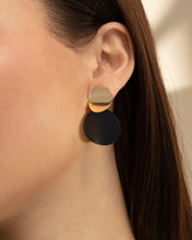 Load image into Gallery viewer, Gold Clip On Earrings For Women