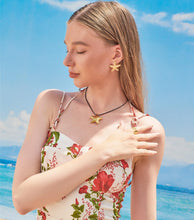 Load image into Gallery viewer, Conch Sell Earrings Gold Stud For Women – view 3