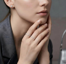 将图片加载到图库查看器，Size 5 Pinky Dainty Pavé Eternity Bands for Women – view 5