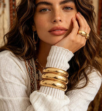 Load image into Gallery viewer, Chunky Gold Bangle Bracelets for Women, Dainty 14k Gold Plated Big Stackable Bangles Set, Trendy Cuff Bracelet Stack Fashion Jewelry Gifts