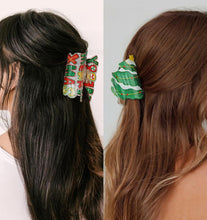 Load image into Gallery viewer, Christmas Hair Clips For Women With Santa Claus Hair Claw Clip – view 3