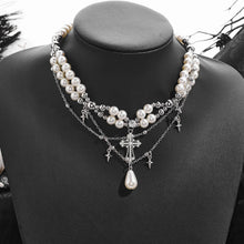 将图片加载到图库查看器，Goth Cross Necklace For Women – view 5